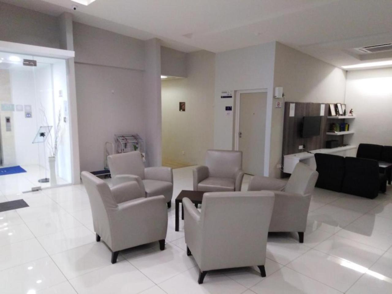 1Acs Residence Kuching Bagian luar foto